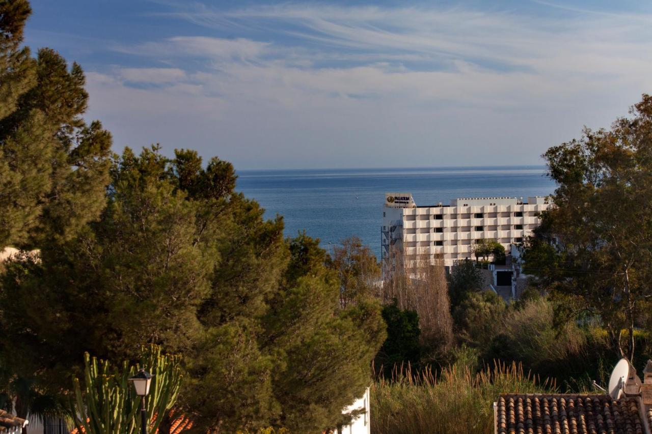 Agradable Adosado Con Piscina La Hidalga Villa Benalmádena Kültér fotó